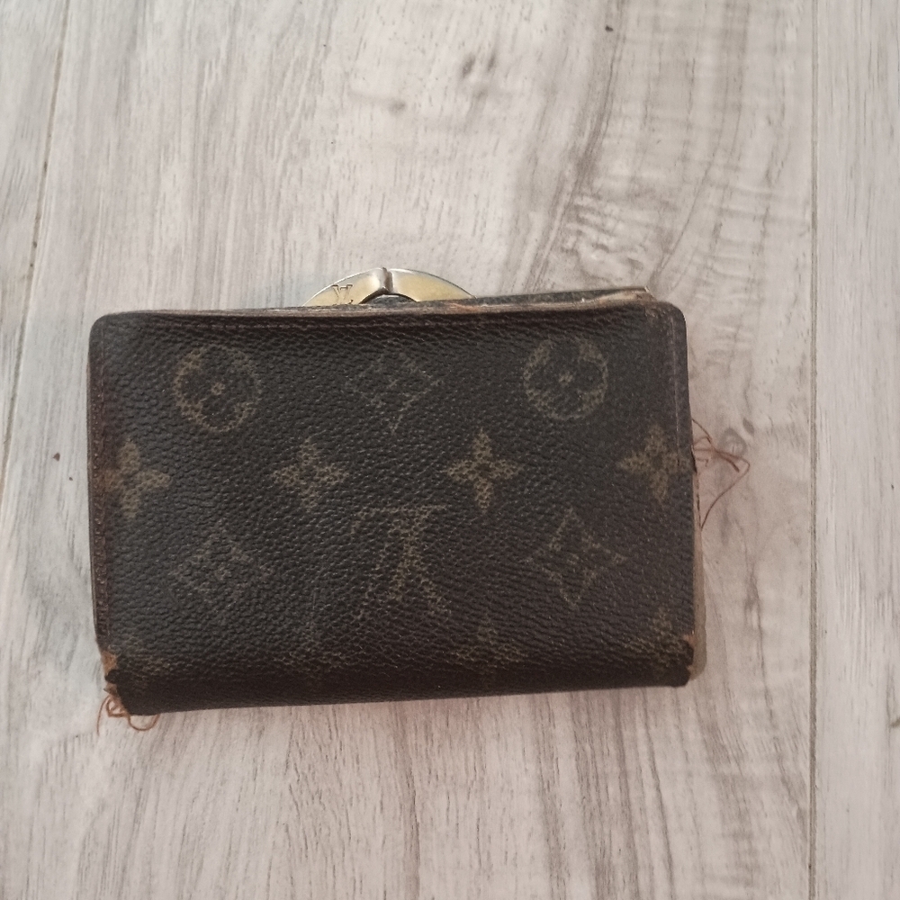 Louis Vuitton French Kiss Damier Ebene Wallet Brown Coated Canvas - Picture 2 of 15